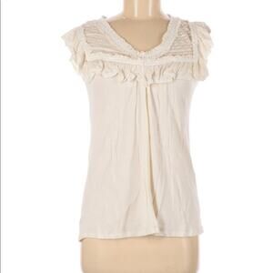 Rainn casual top creamy white lace trimmed sleeveless popover with ruffles sz M